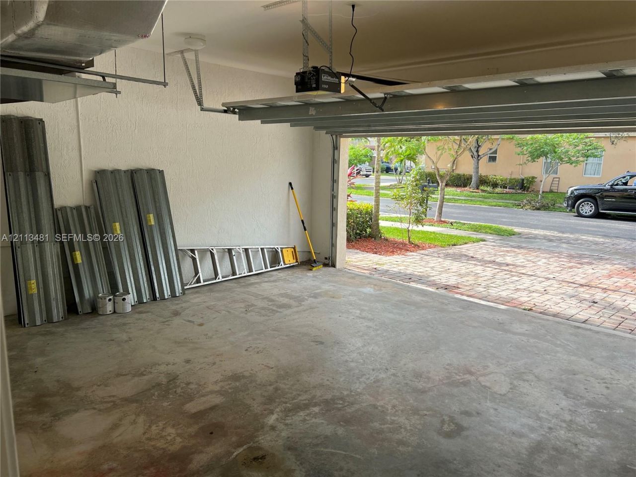 1133 NE 40th Rd , Homestead, FL 33033 Photo