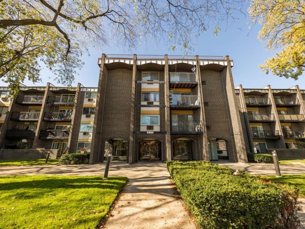 6800 N California Avenue , Unit 4i, Chicago, IL 60645