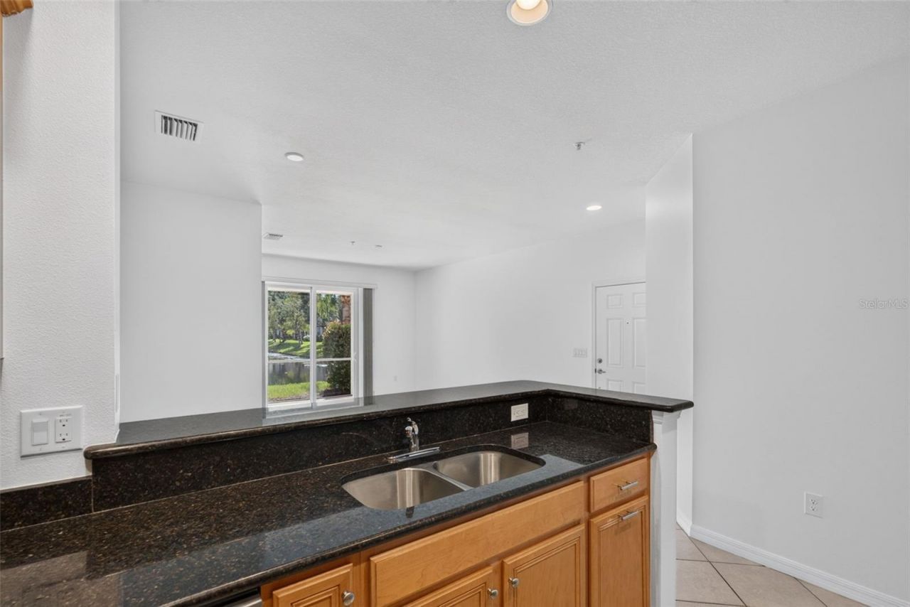 5463 Soapstone Place, Unit 23-106, Sarasota, FL 34233 Photo