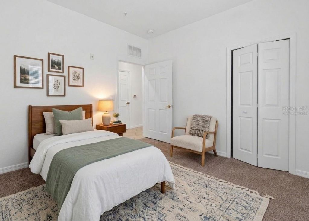5463 Soapstone Place, Unit 23-106, Sarasota, FL 34233 Photo