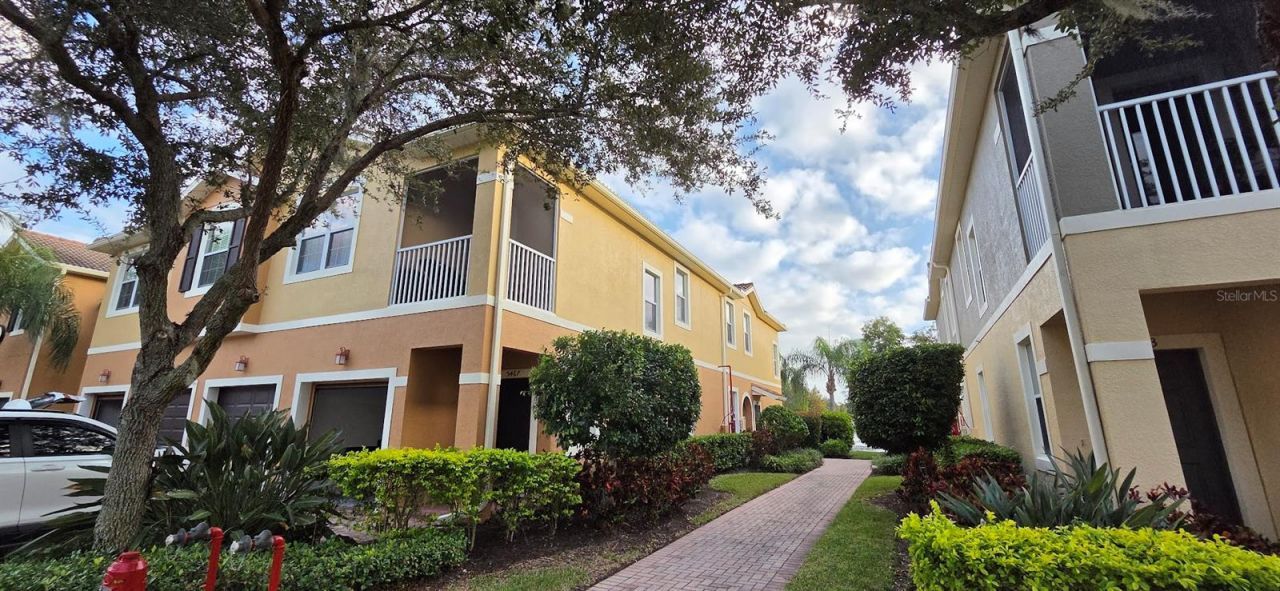 5463 Soapstone Place, Unit 23-106, Sarasota, FL 34233 Photo