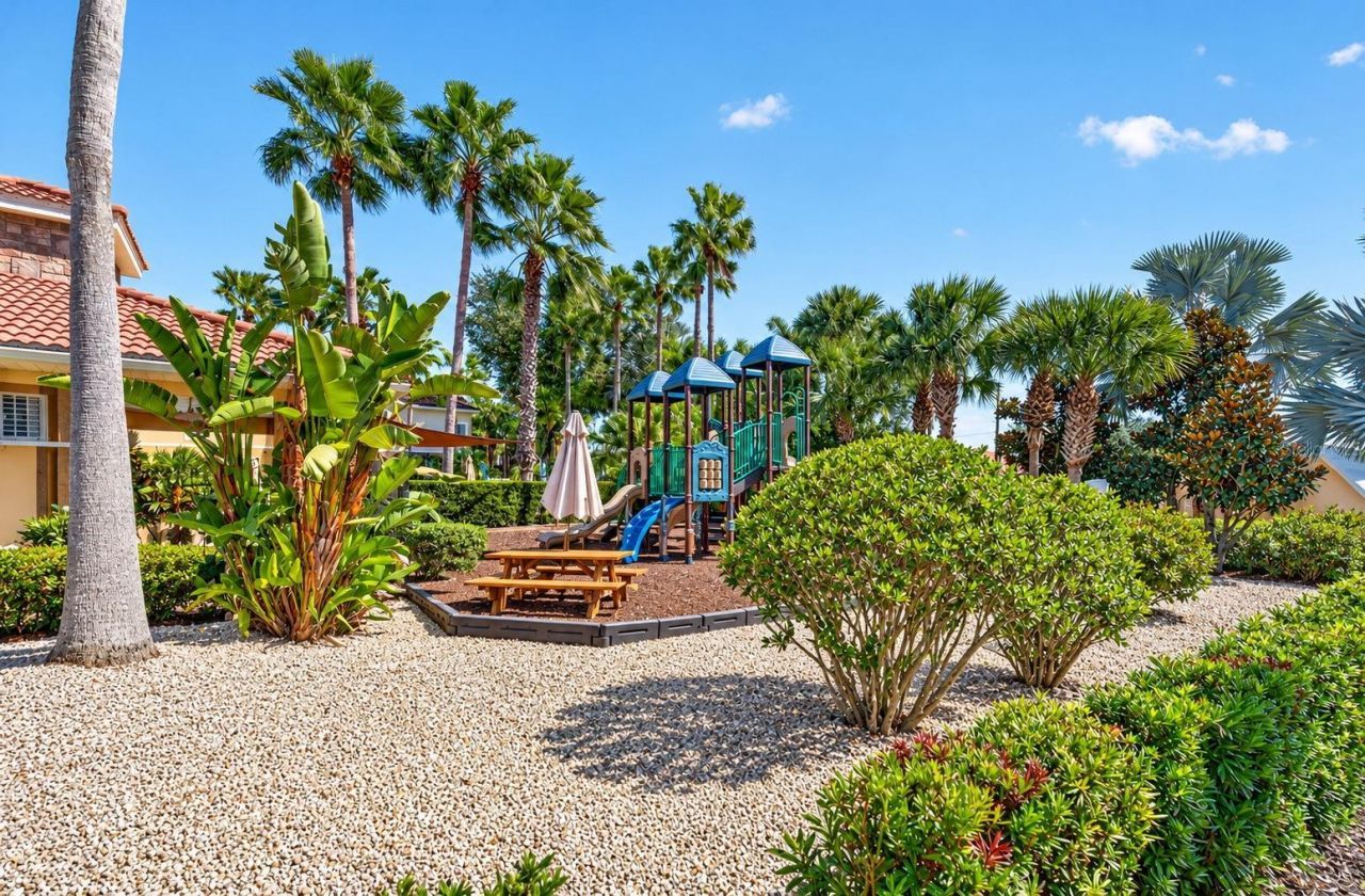 5463 Soapstone Place, Unit 23-106, Sarasota, FL 34233 Photo