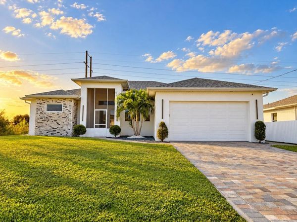 1106 FLOYD AVENUE S, LEHIGH ACRES, FL 33976