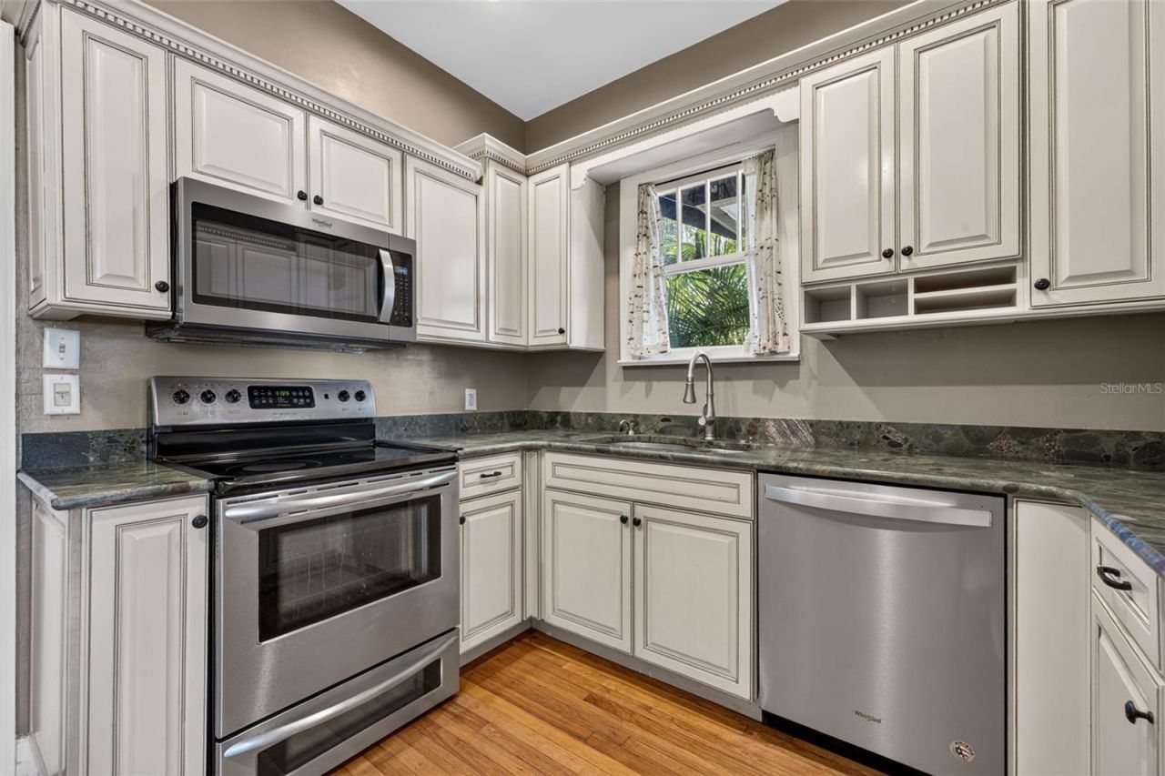 845 28th Avenue N, Saint Petersburg, FL 33704 Photo