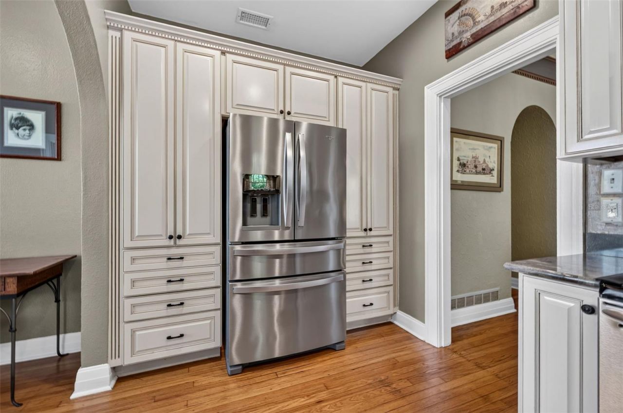 845 28th Avenue N, Saint Petersburg, FL 33704 Photo