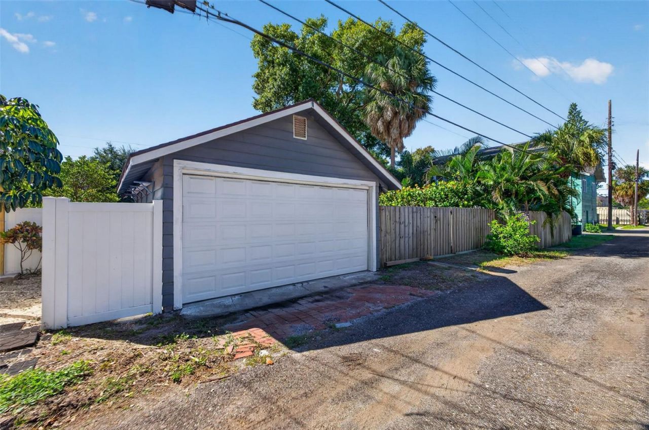845 28th Avenue N, Saint Petersburg, FL 33704 Photo