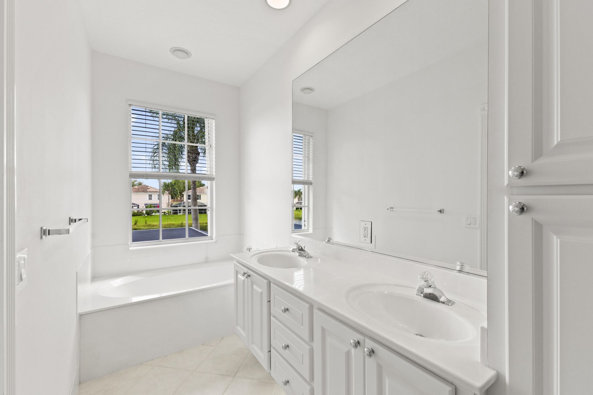 2006 W Tigris Drive, West Palm Beach, FL 33411 Photo