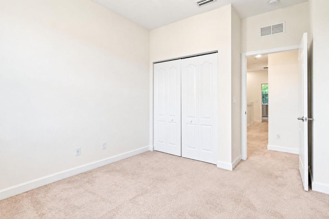 5089 Ellery Terrace, West Palm Beach, FL 33417 Photo