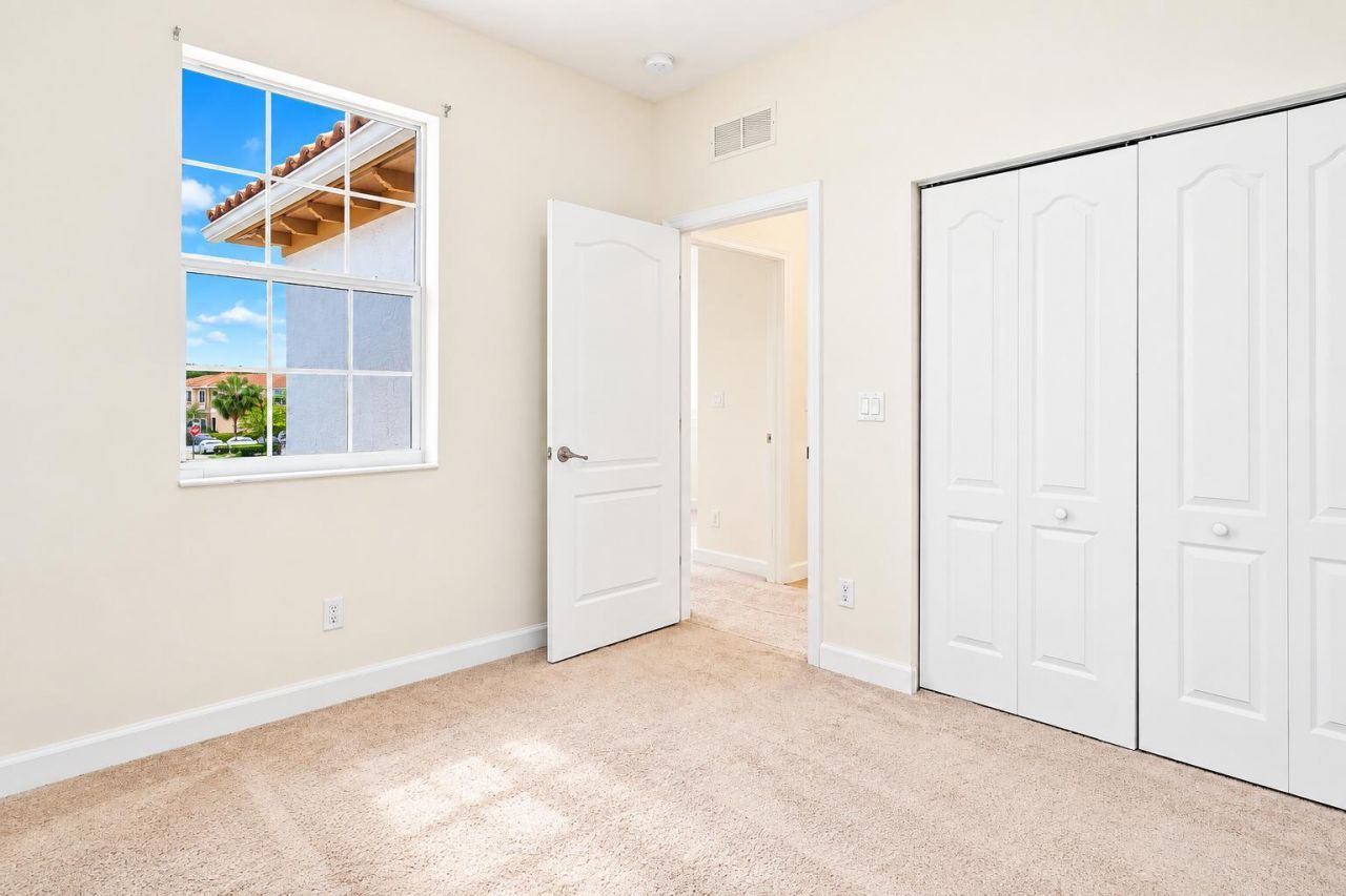 5089 Ellery Terrace, West Palm Beach, FL 33417 Photo