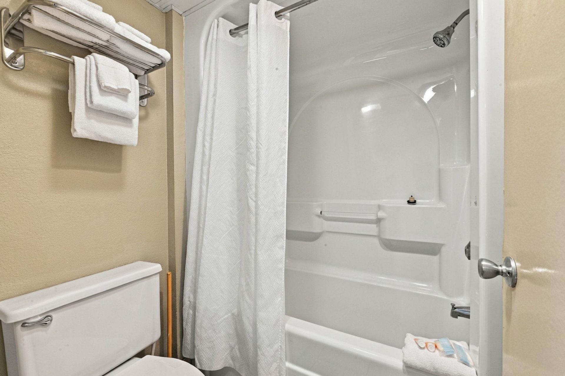 1501 S Ocean Blvd.  Photo 8