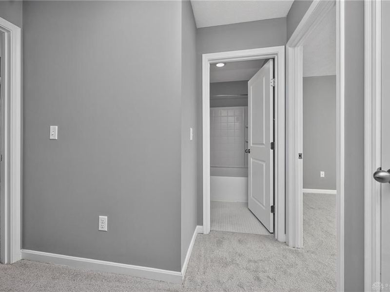 219 E 1st Street, Dayton, OH 45402 Photo 36