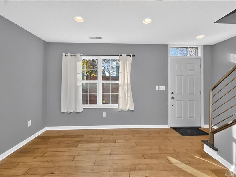 219 E 1st Street, Dayton, OH 45402 Photo 7