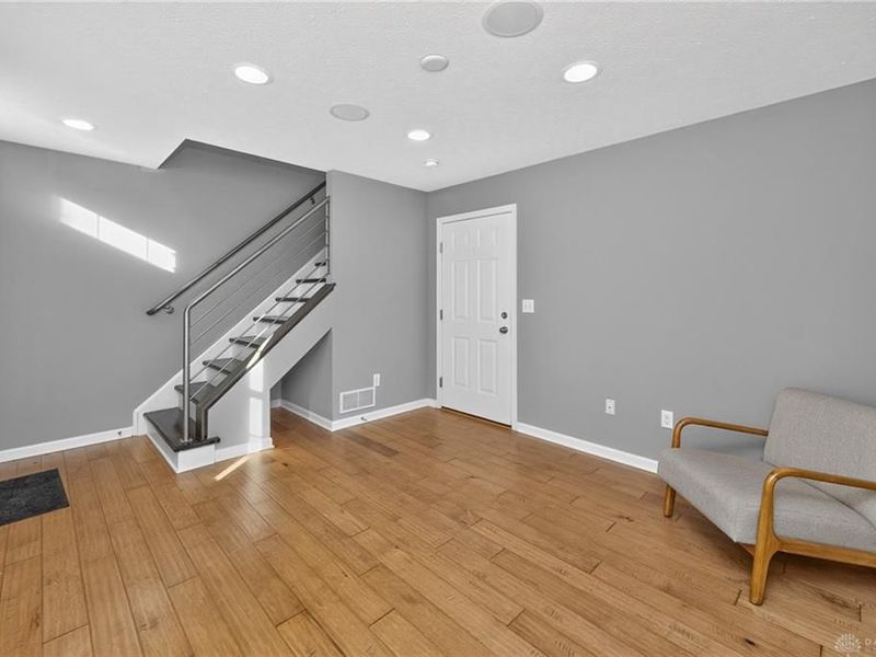219 E 1st Street, Dayton, OH 45402 Photo 8