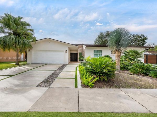 14420 SW 71st Ln , Miami, FL 33183