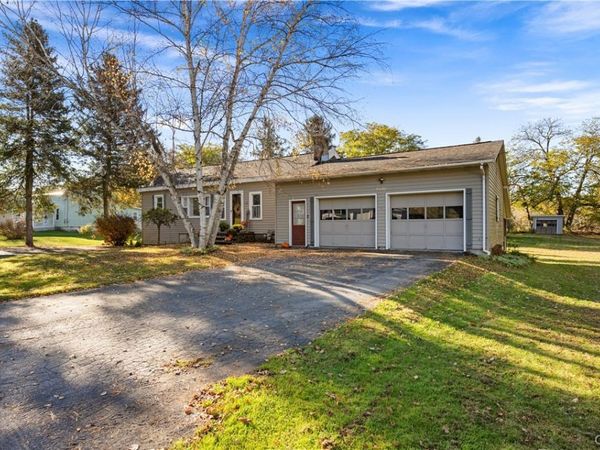 9690 Holman City Road , Sauquoit, NY 13456