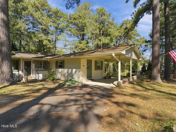 103 Edinburgh Drive , Carthage, NC 28327