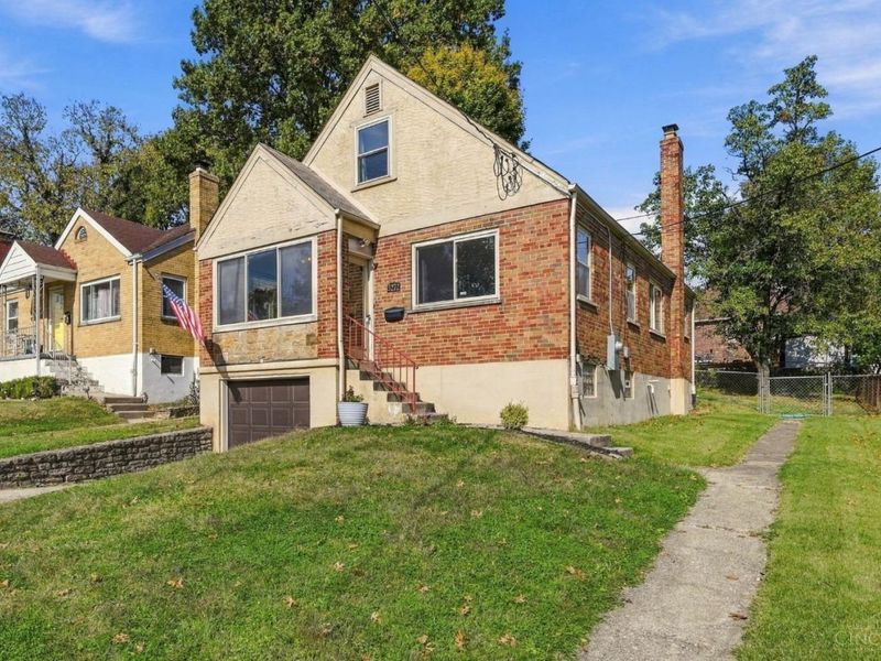 3272 Midden Circle, Cincinnati, OH 45238 Photo 2