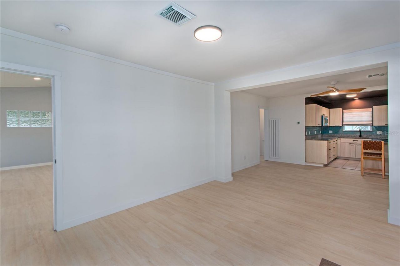750 Bay Esplanade , Clearwater Beach, FL 33767 Photo