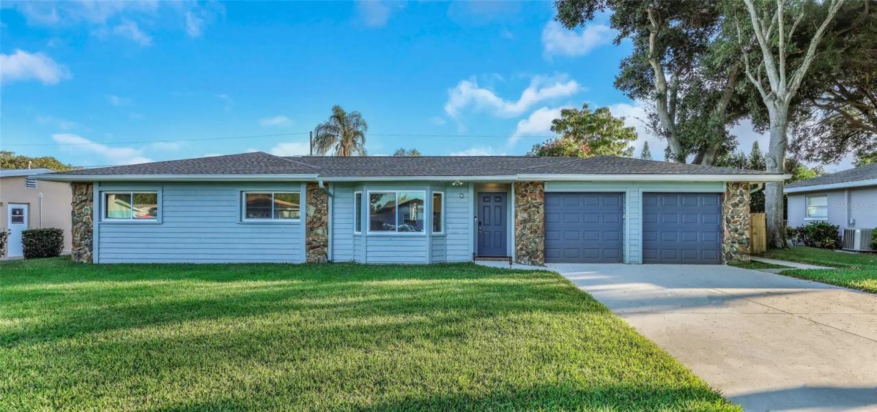 1523 Tangerine Street, Clearwater, FL 33756 Main Photo
