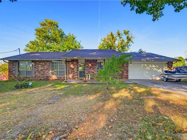 2904 Osage Drive , Springdale, AR 72764