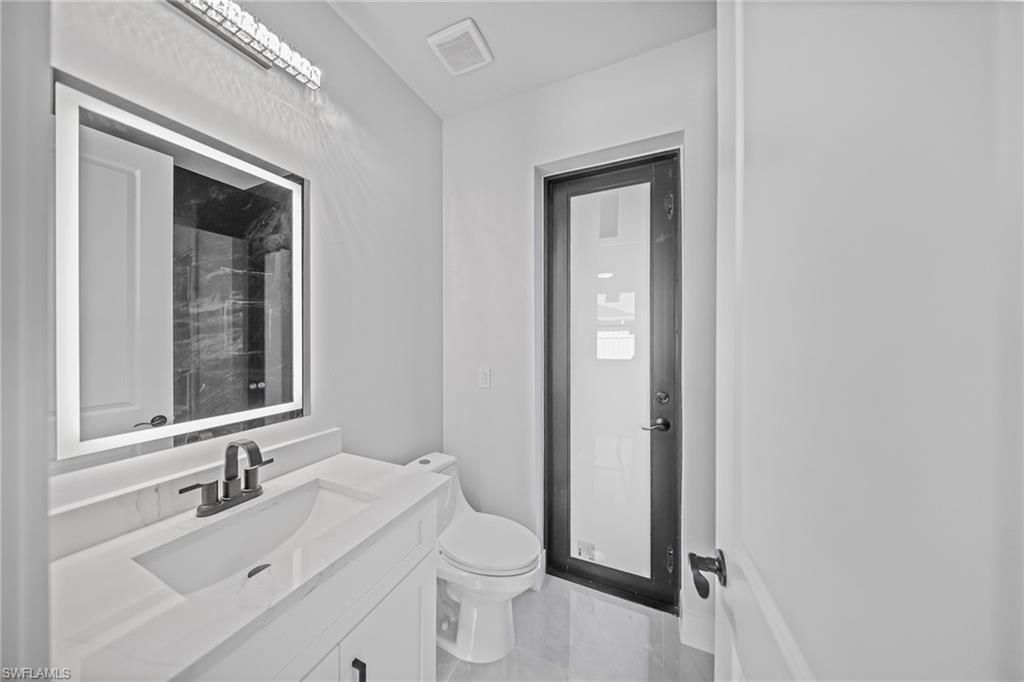 933 NW 8th Ter , Cape Coral, FL 33993 Photo
