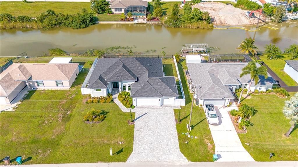 933 NW 8th Ter , Cape Coral, FL 33993 Photo