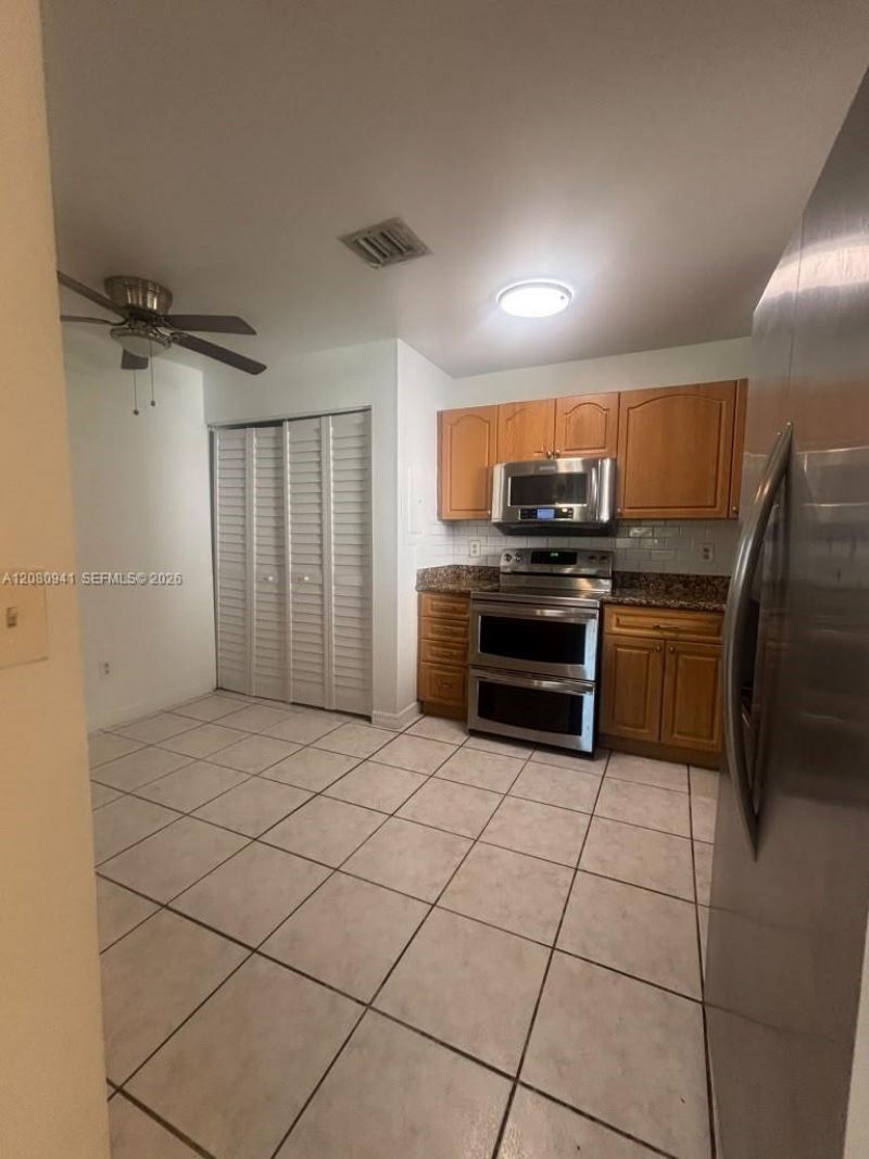 3686 NW 95th Ter , Unit 4M, Sunrise, FL 33351 Photo