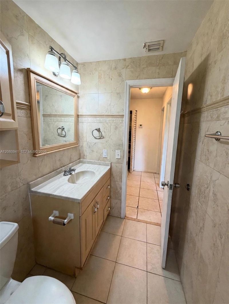 3686 NW 95th Ter , Unit 4M, Sunrise, FL 33351 Photo