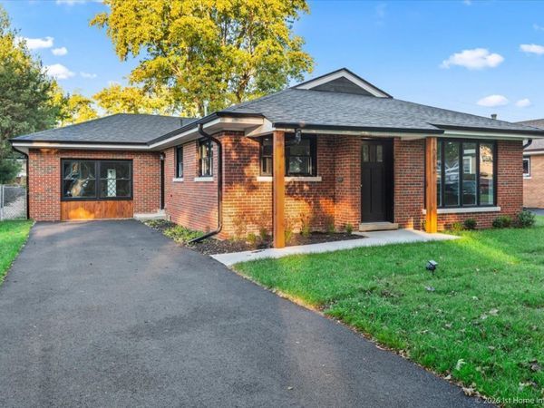 10812 S Keeler Avenue , Oak Lawn, IL 60453