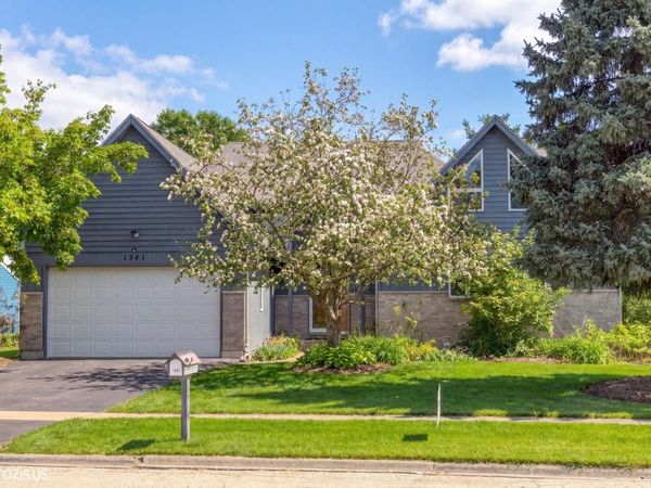 1341 Portage Lane , Woodstock, IL 60098