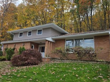 19 Highland Drive, Corning, NY 14830