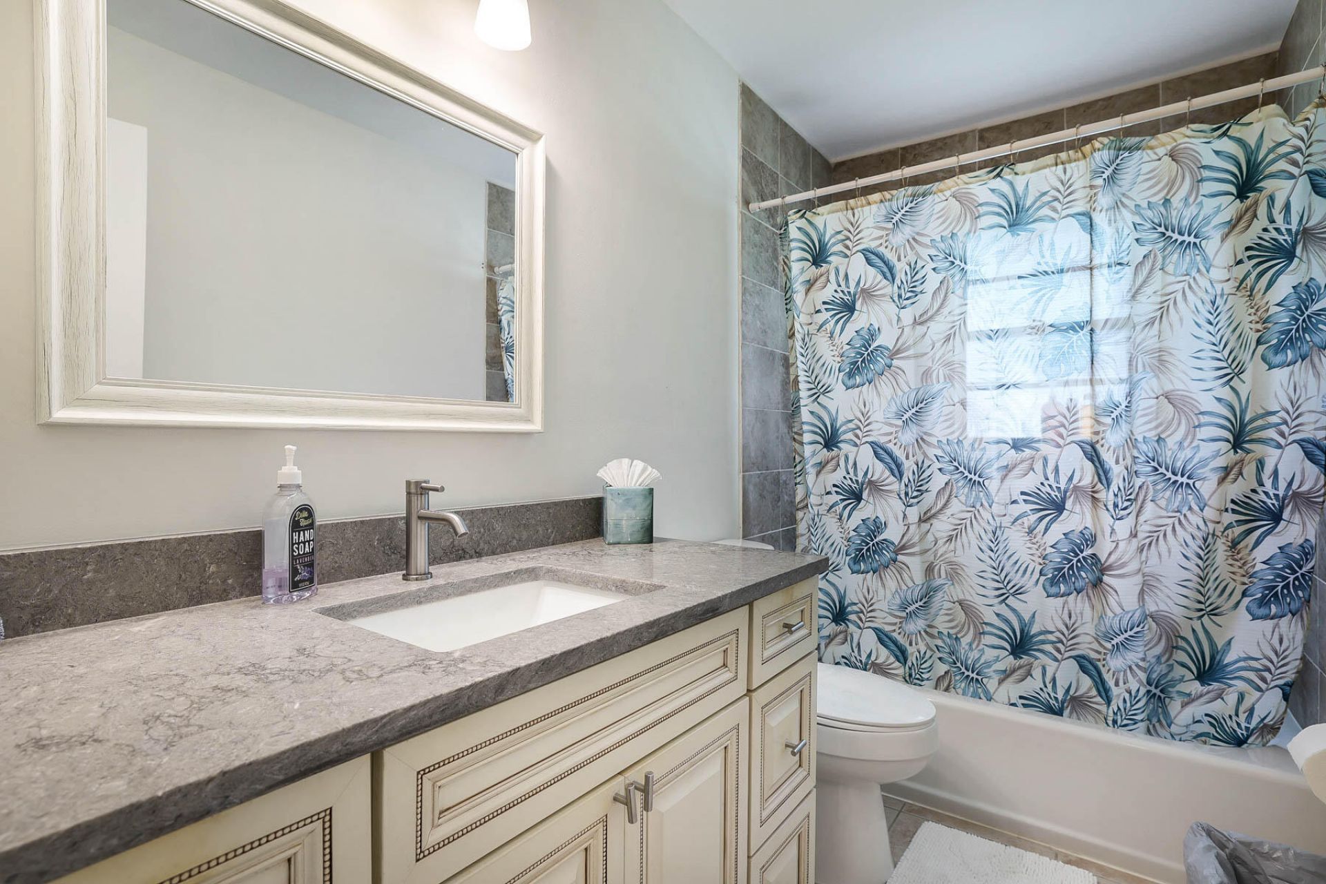 8615 SE Lyons Road, Hobe Sound, FL 33455 Photo