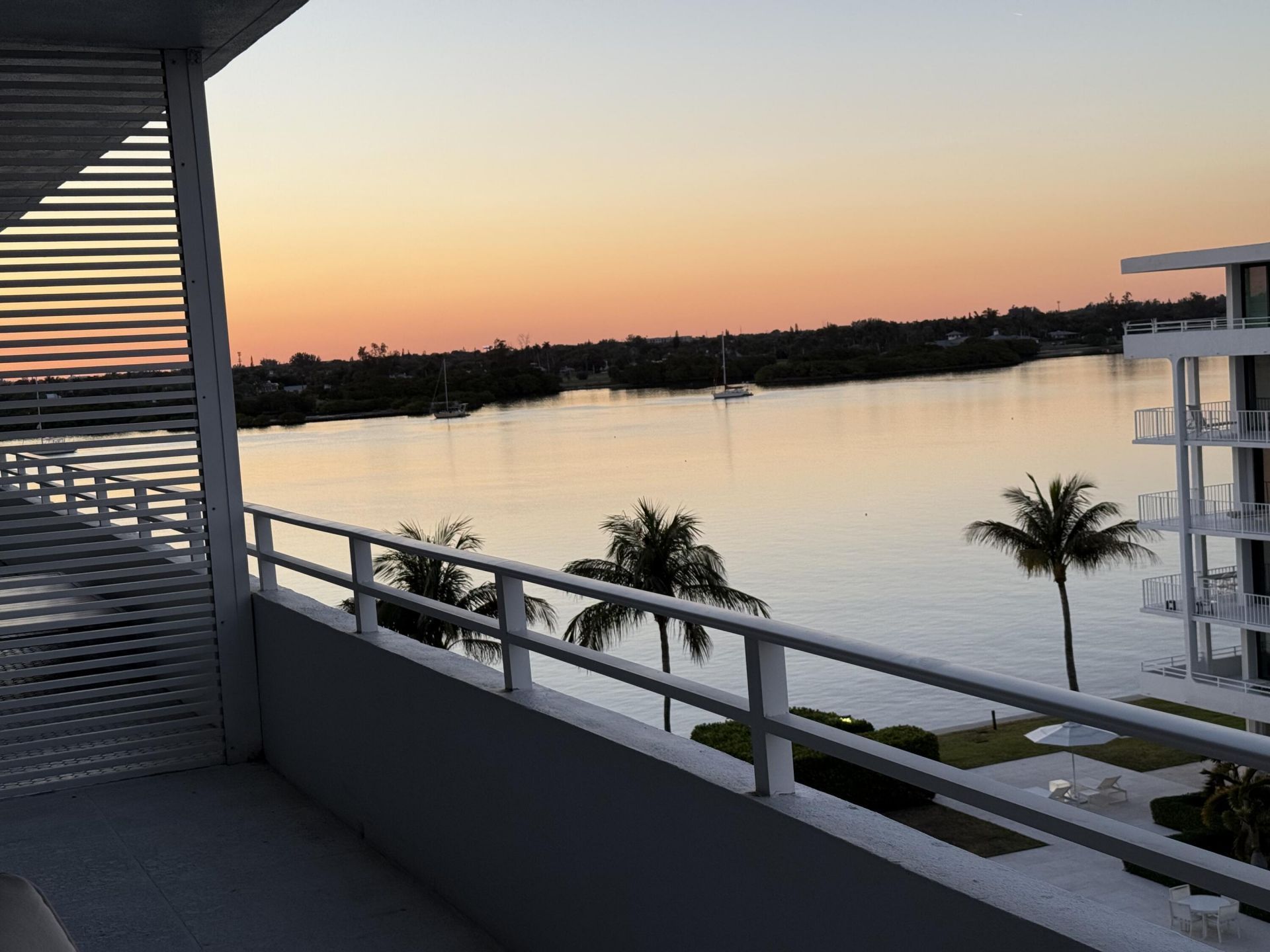 2784 S Ocean Boulevard, Unit 505s, Palm Beach, FL 33480 Photo