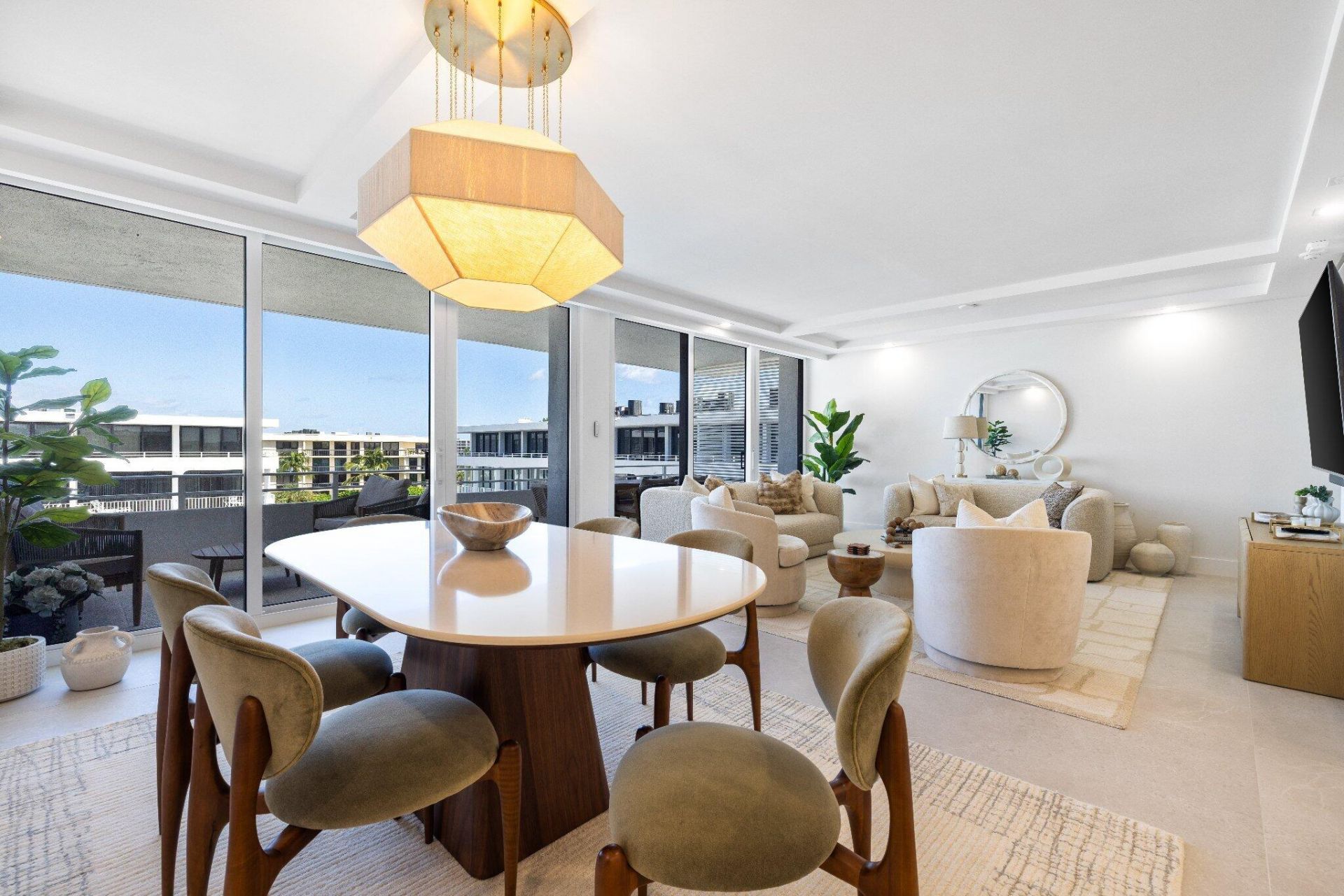 2784 S Ocean Boulevard, Unit 505s, Palm Beach, FL 33480 Photo