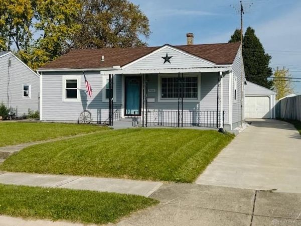 2666 Elmore Drive, Springfield, OH 45505