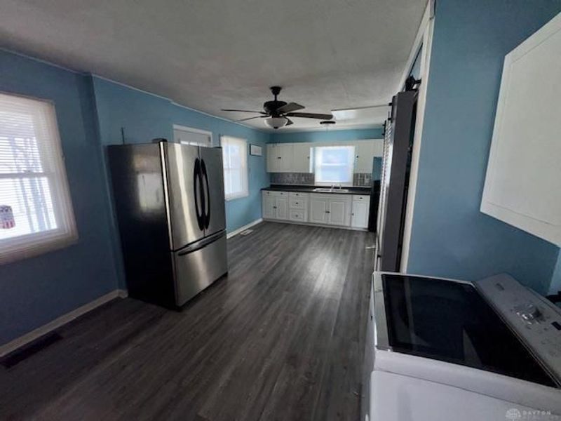 2666 Elmore Drive, Springfield, OH 45505 Photo 9
