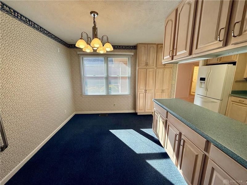 1586 Dee Anne Drive, Xenia, OH 45385 Photo 14