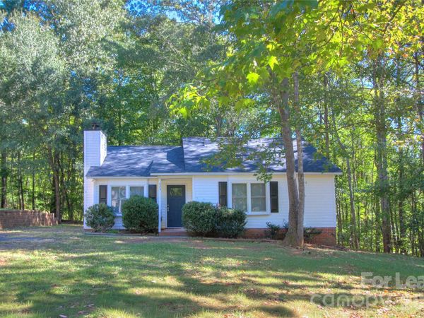 623 Olin Drive , Waxhaw, NC 28173