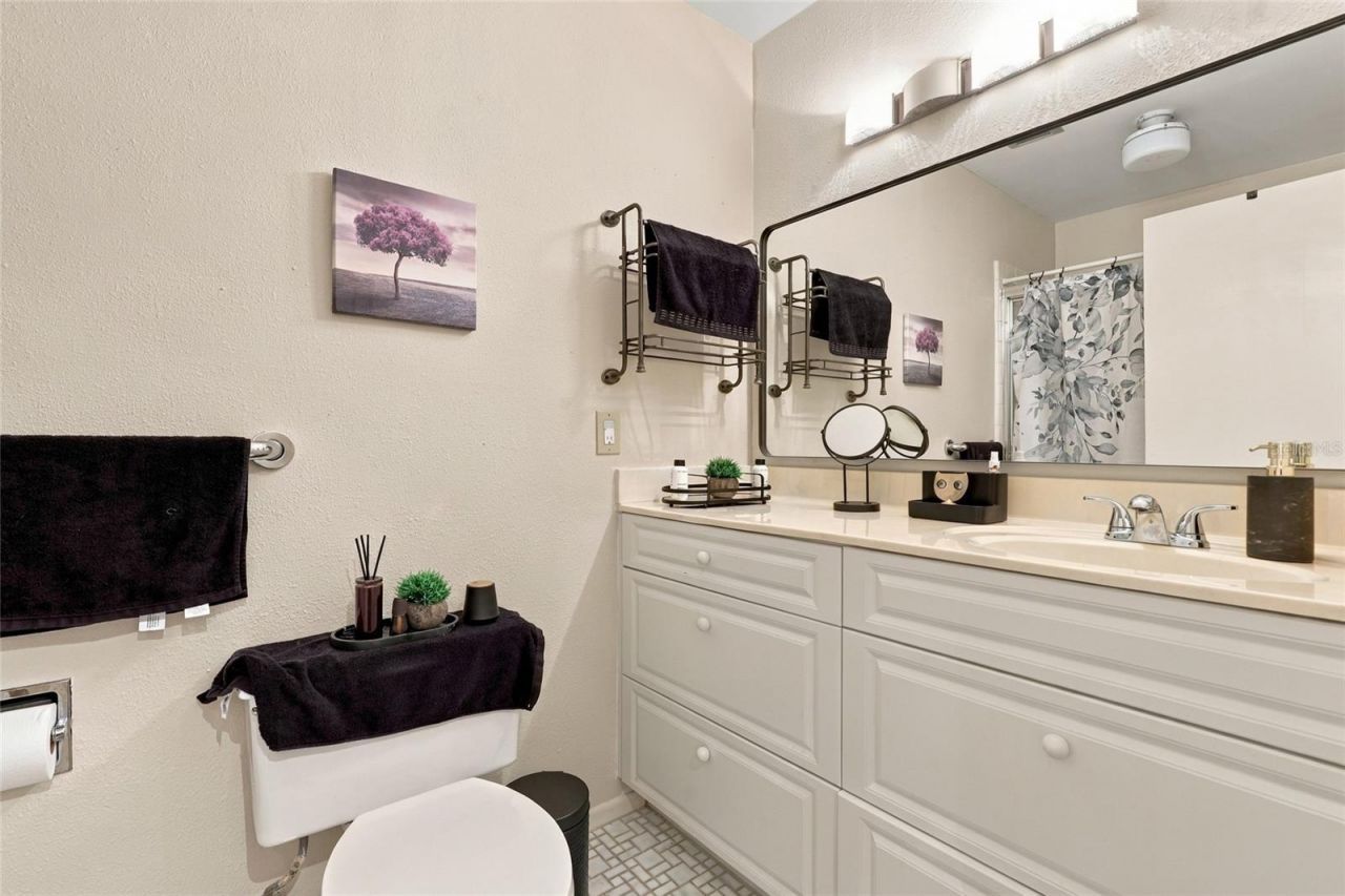 820 Oak Drive, Unit 820, Bradenton, FL 34210 Photo