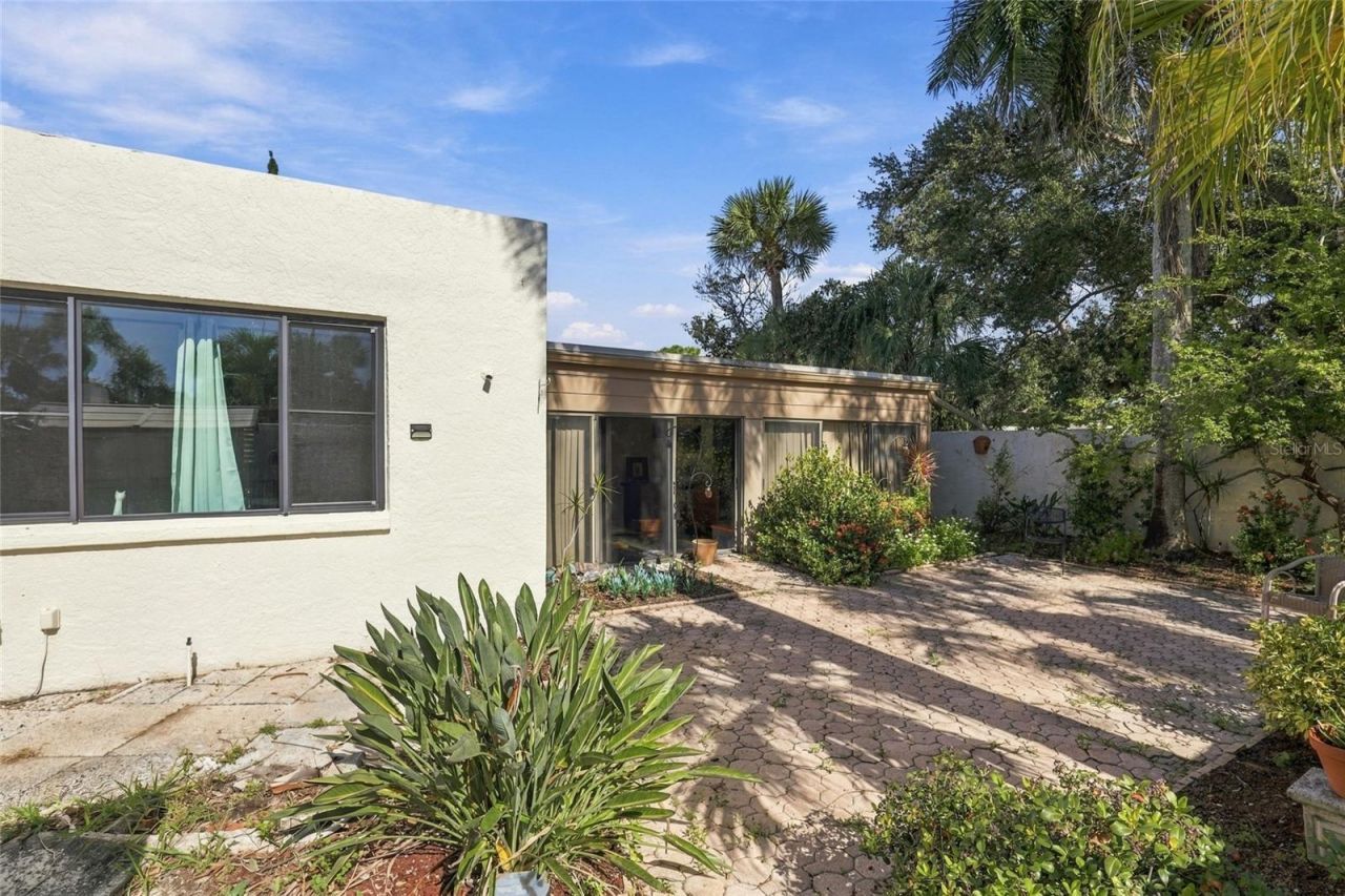 820 Oak Drive, Unit 820, Bradenton, FL 34210 Photo