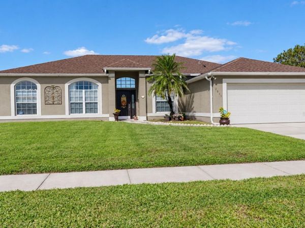 2863 MIDDLETON CIRCLE , KISSIMMEE, FL 34743