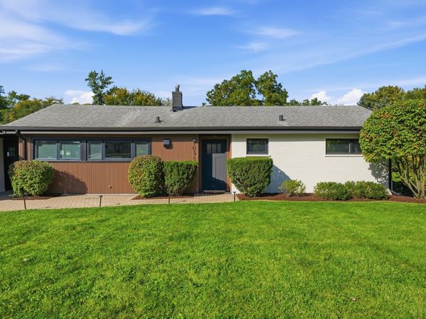 1N570 Forest Avenue , Glen Ellyn, IL 60137