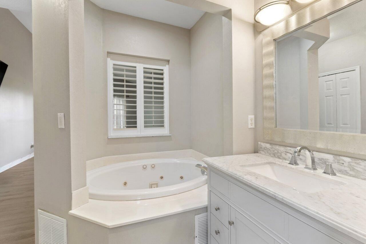 9865 Perfect Drive, Unit 150, Port Saint Lucie, FL 34986 Photo