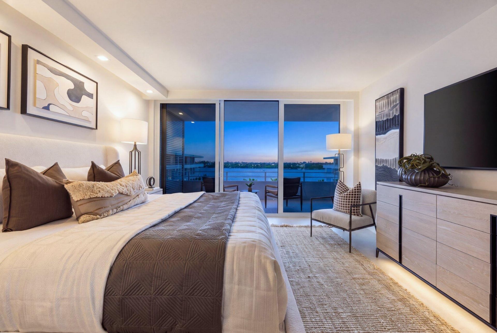 2784 S Ocean, Unit 502E, Palm Beach, FL 33480 Photo