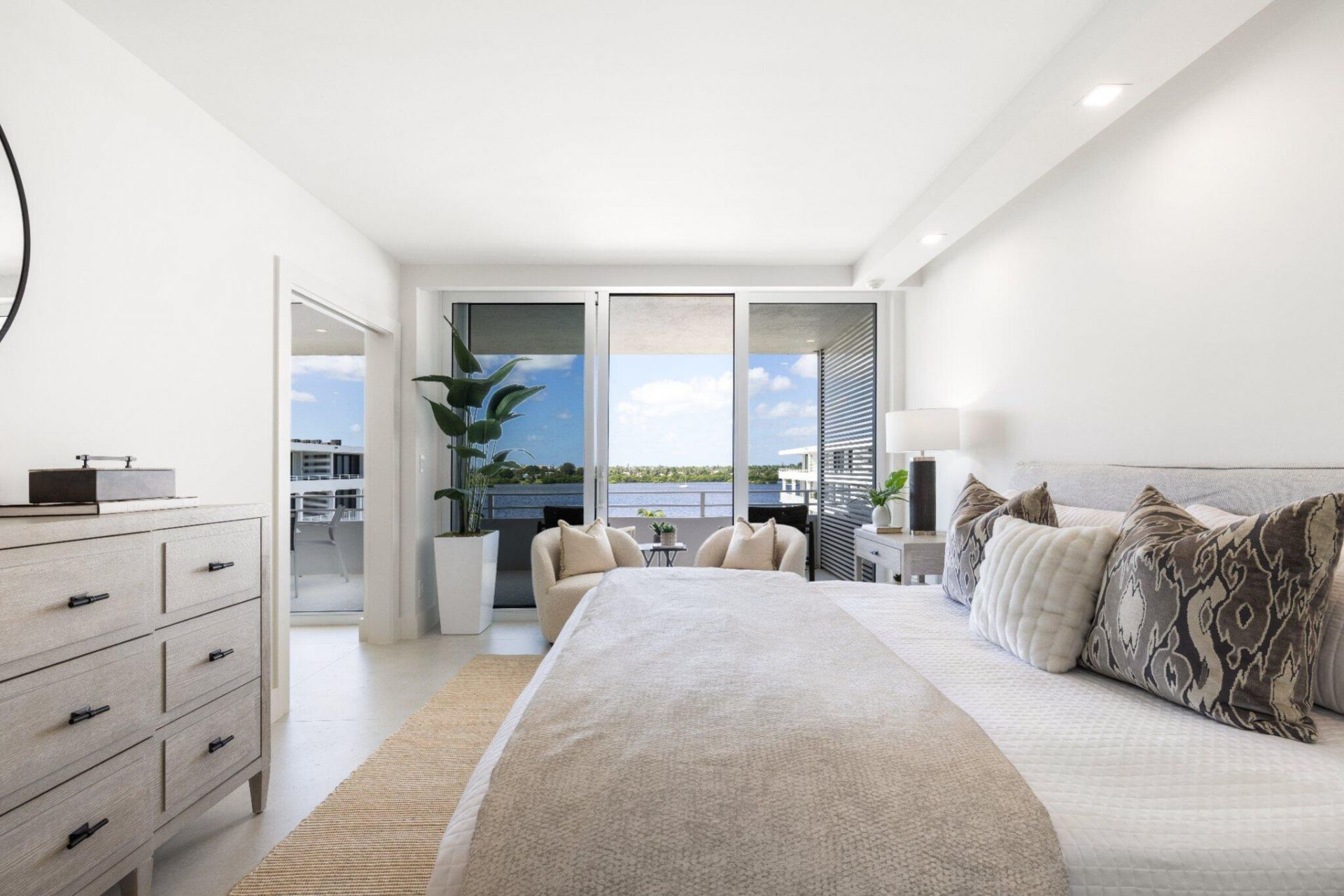 2784 S Ocean, Unit 502E, Palm Beach, FL 33480 Photo