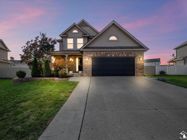 9087 Apple Cider Lane, Newport, MI 48166