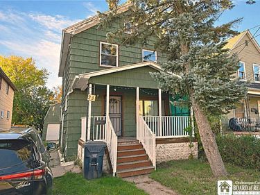 23 Grape Avenue , Buffalo, NY 14218