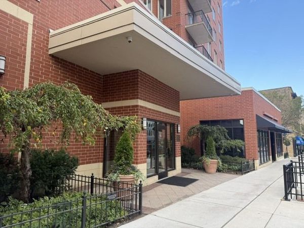 515 Main Street , Unit 607, Evanston, IL 60202