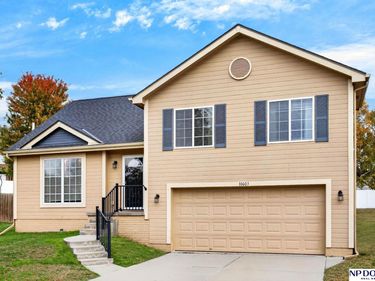 10603 S 27th Street, Bellevue, NE 68123