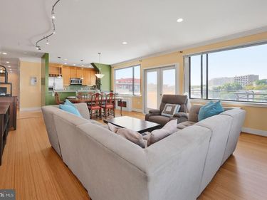 1121 ARLINGTON BOULEVARD , Unit 1011, ARLINGTON, VA 22209